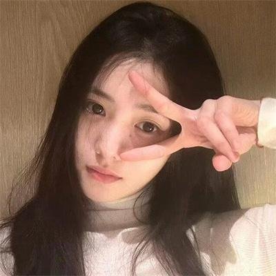 拉瑞克劳 海报
